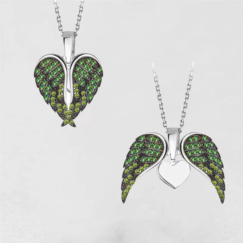 Heart & angel wings necklace with pendant